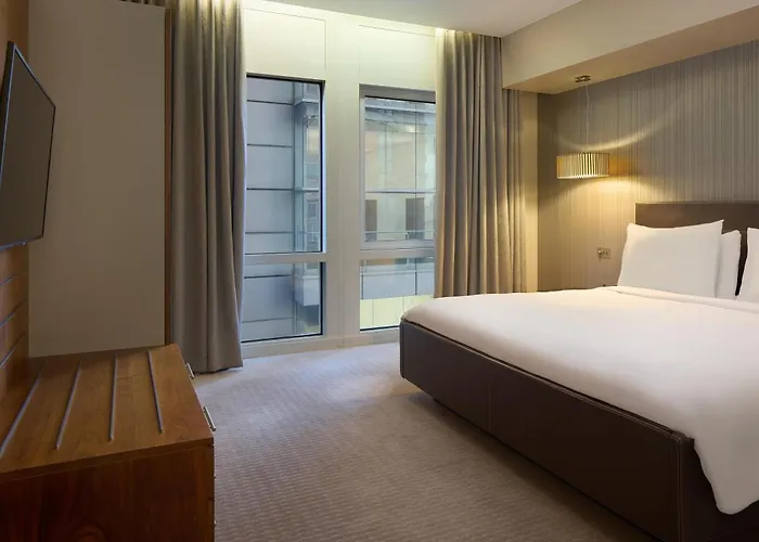 Radisson Blu , London Canary Wharf EastAirport Hotel